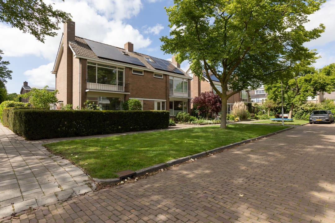 Photo 38 of Heemskerkstraat 1