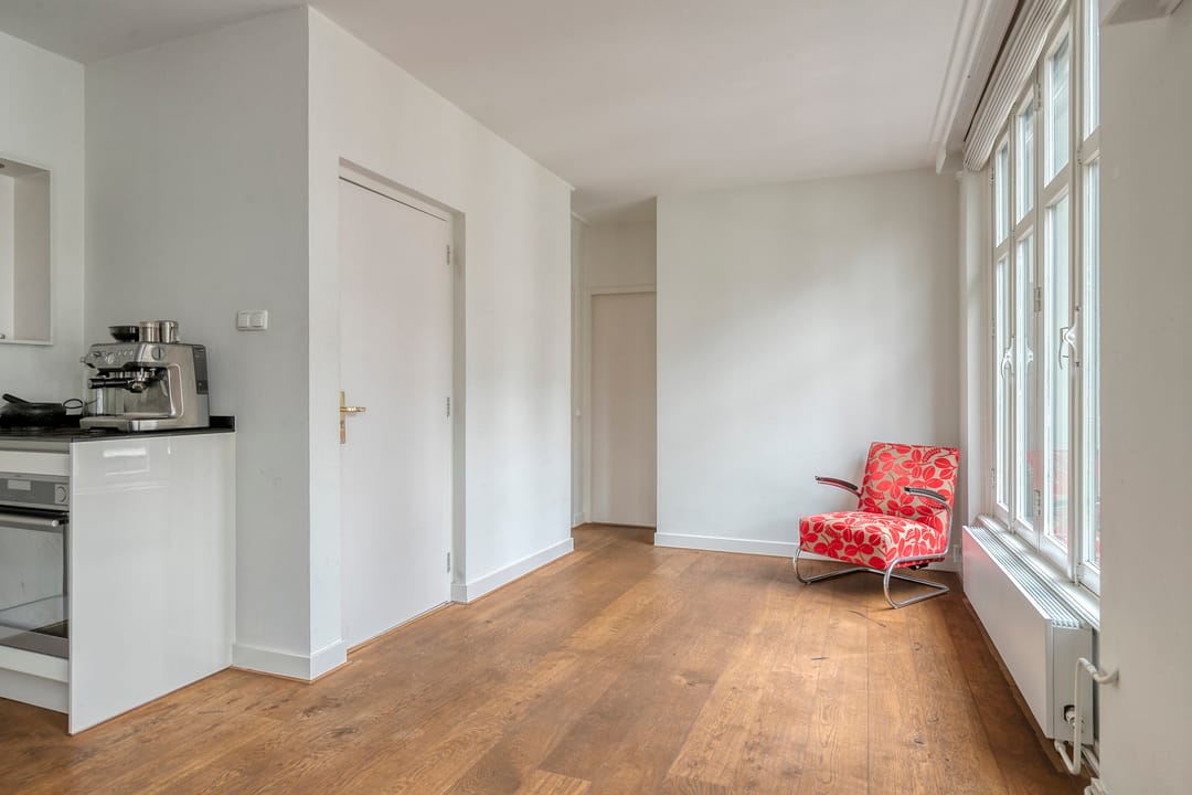 Characteristic Upper Apartment with Monumental Stepped Gable in Historic Utrecht Center — 16
