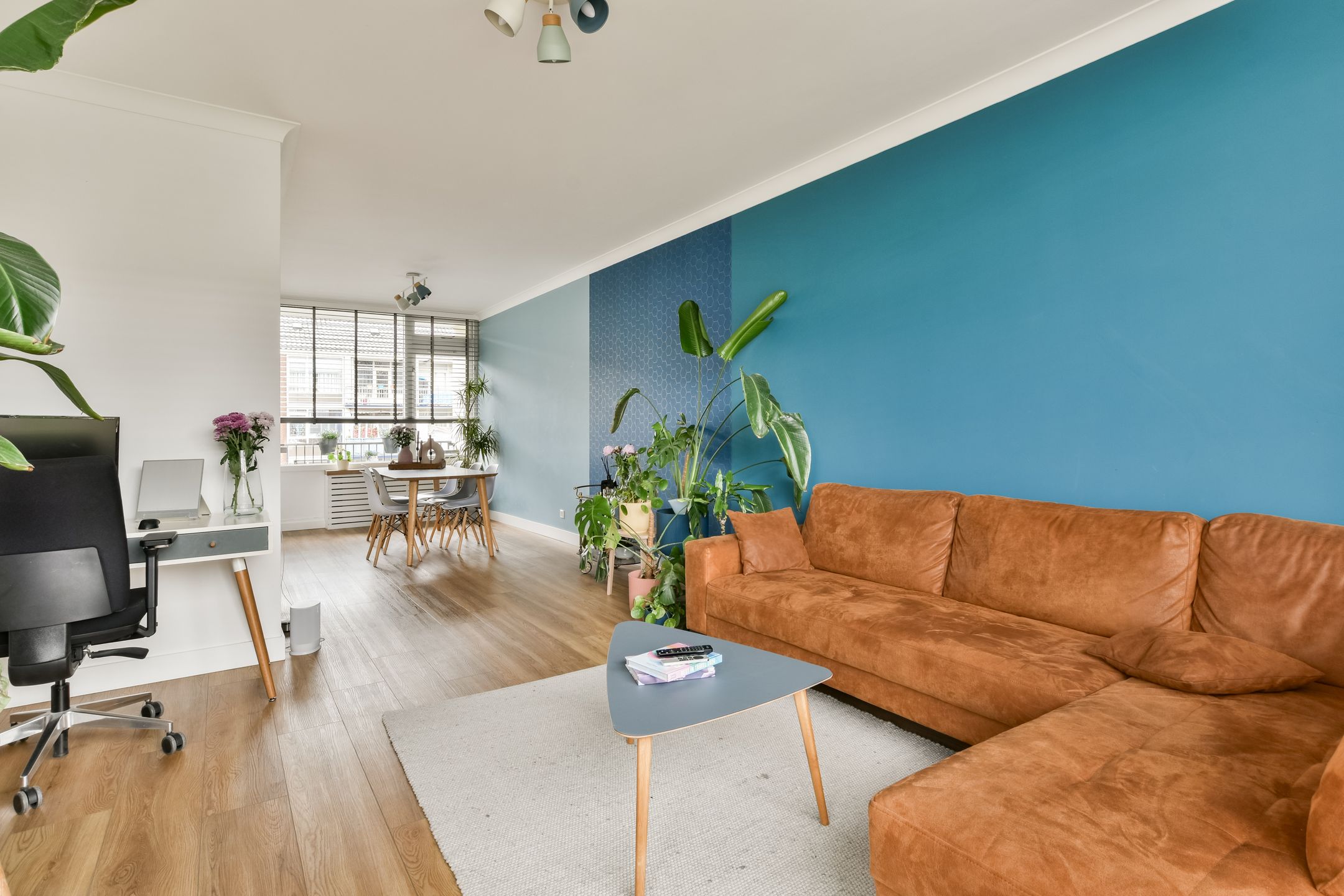 Honselersdijkstraat 12- 12 3