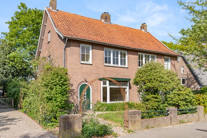 Foto 2 van Nassaulaan 4