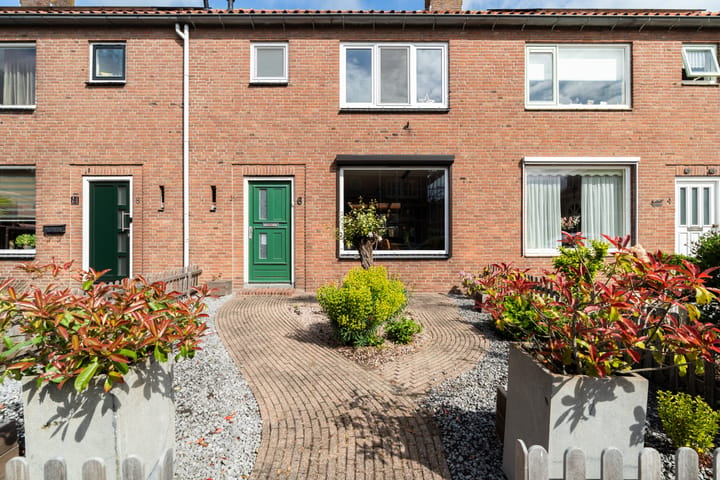 Tussenwoning te koop: Schoterstraat 6, Zevenhoven