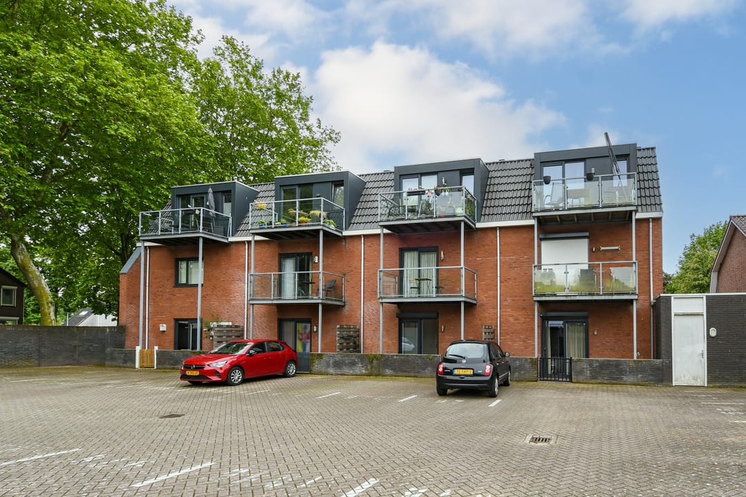 Photo 23 of Overweertstraat 97-C