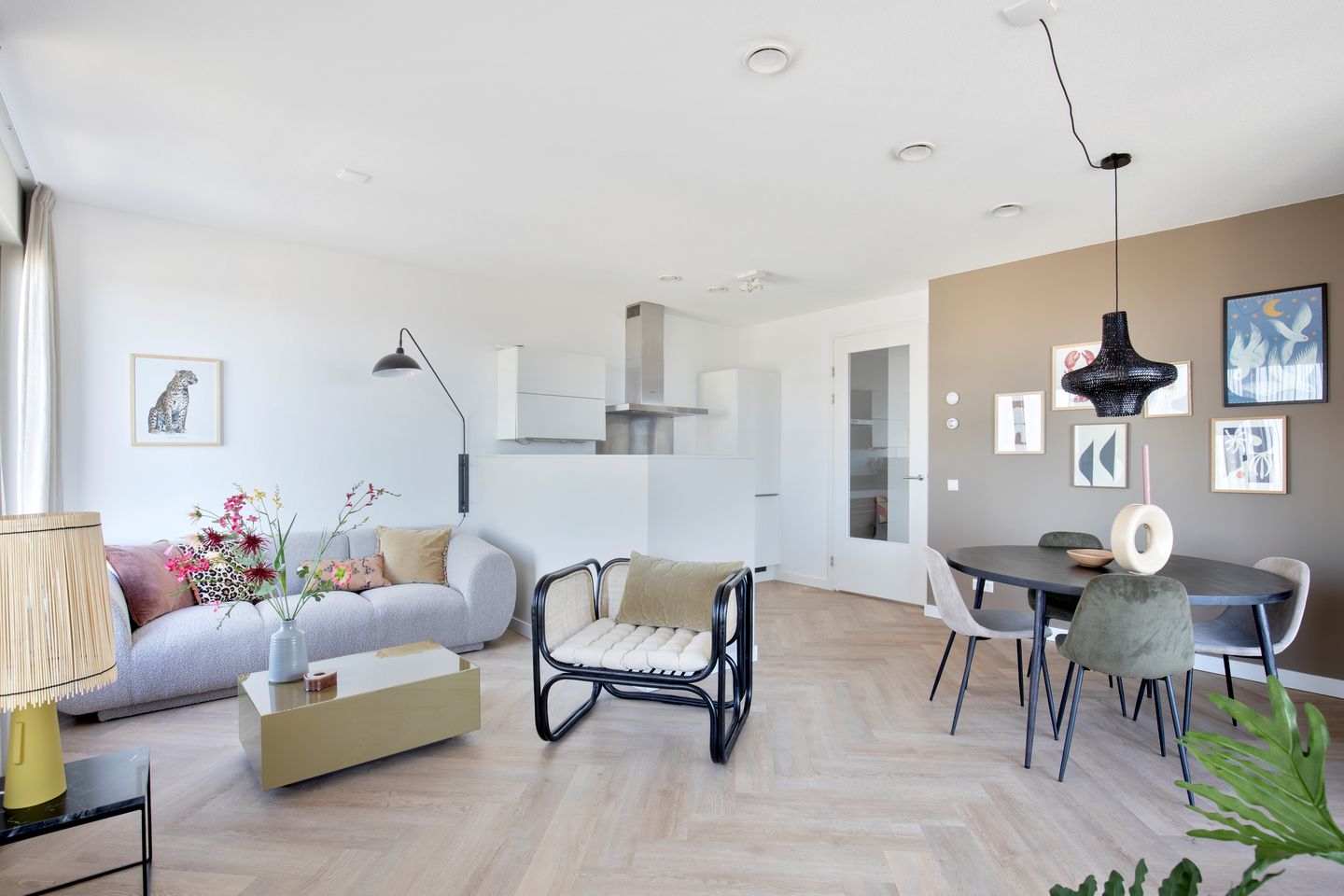 Photo 1 of Hellingstraat 232