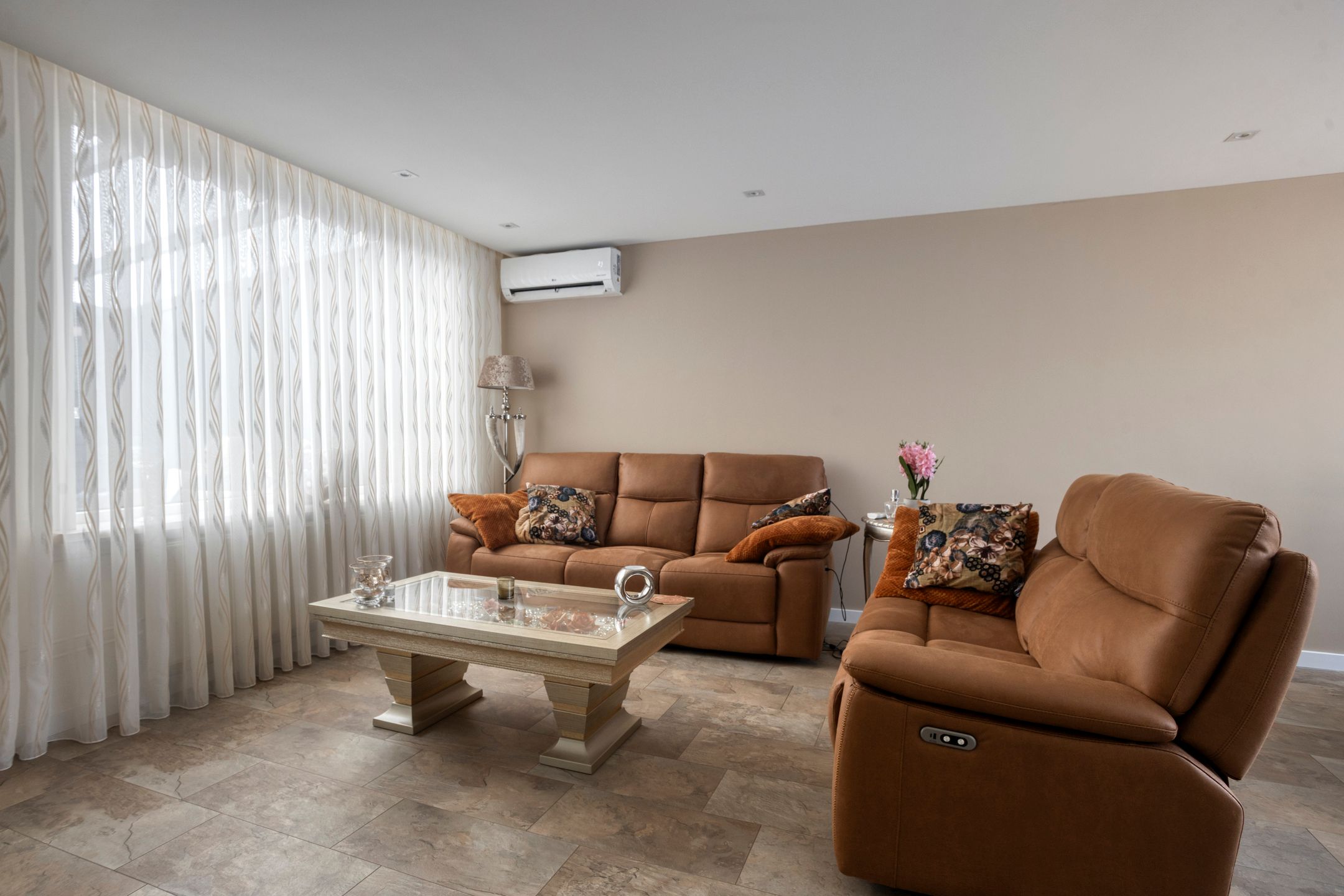Foto 9 van Trompstraat 87