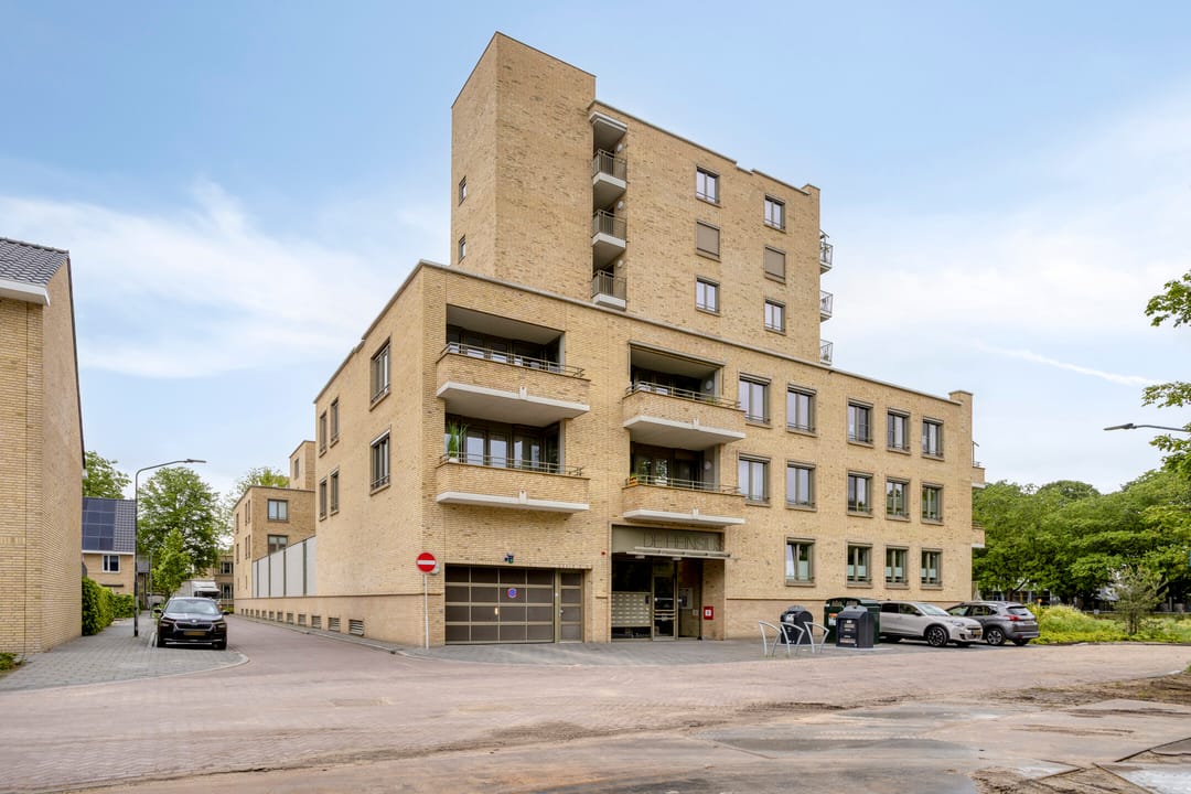 Photo 1 of Heinsiusstraat 65