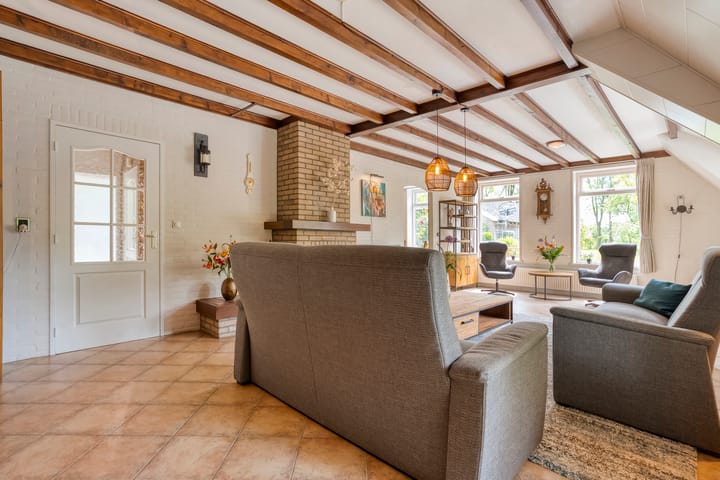 Vrijstaande woning te koop: Meeleweg 23, Nieuwleusen