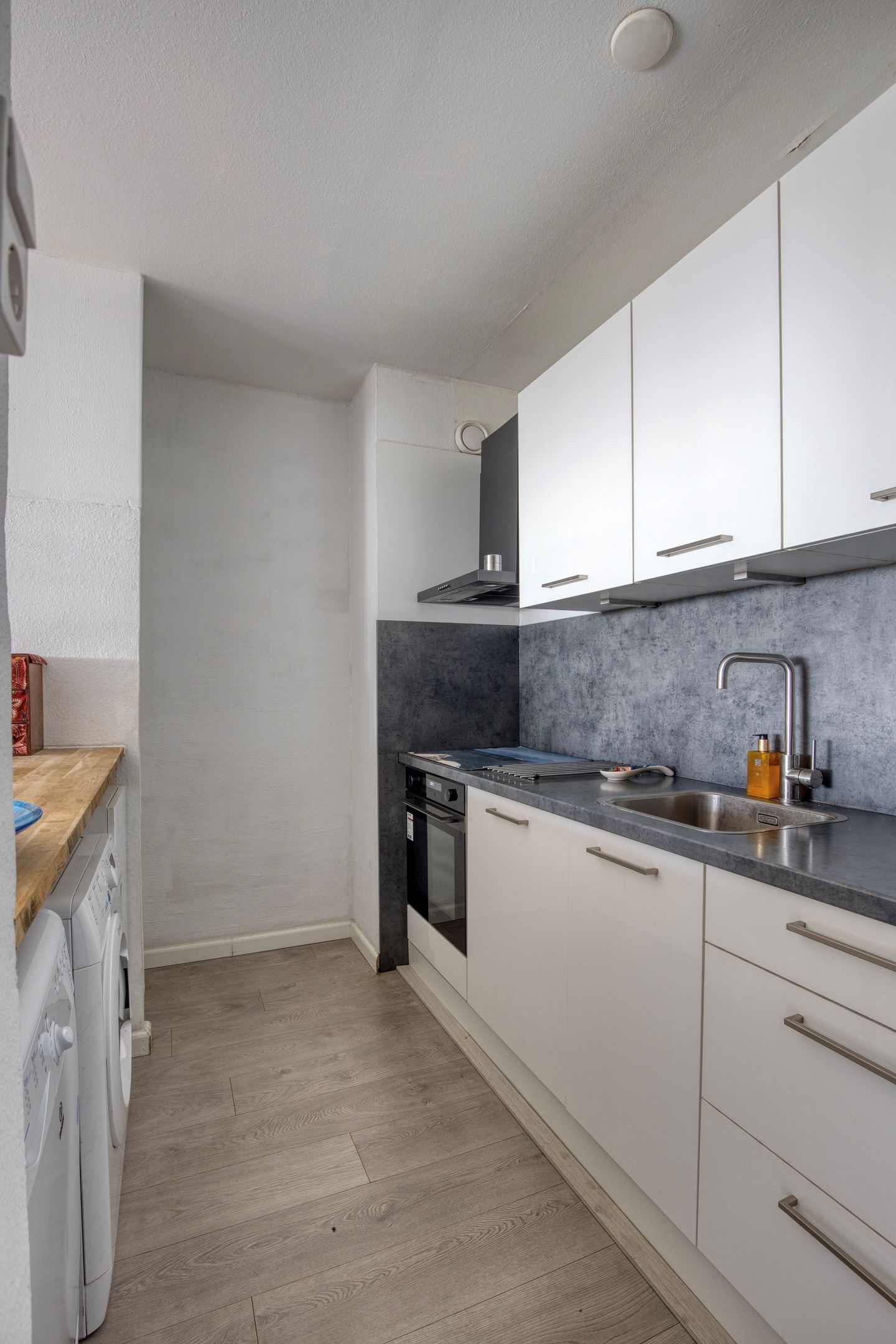 Photo 6 of Johan Willem Frisostraat 143