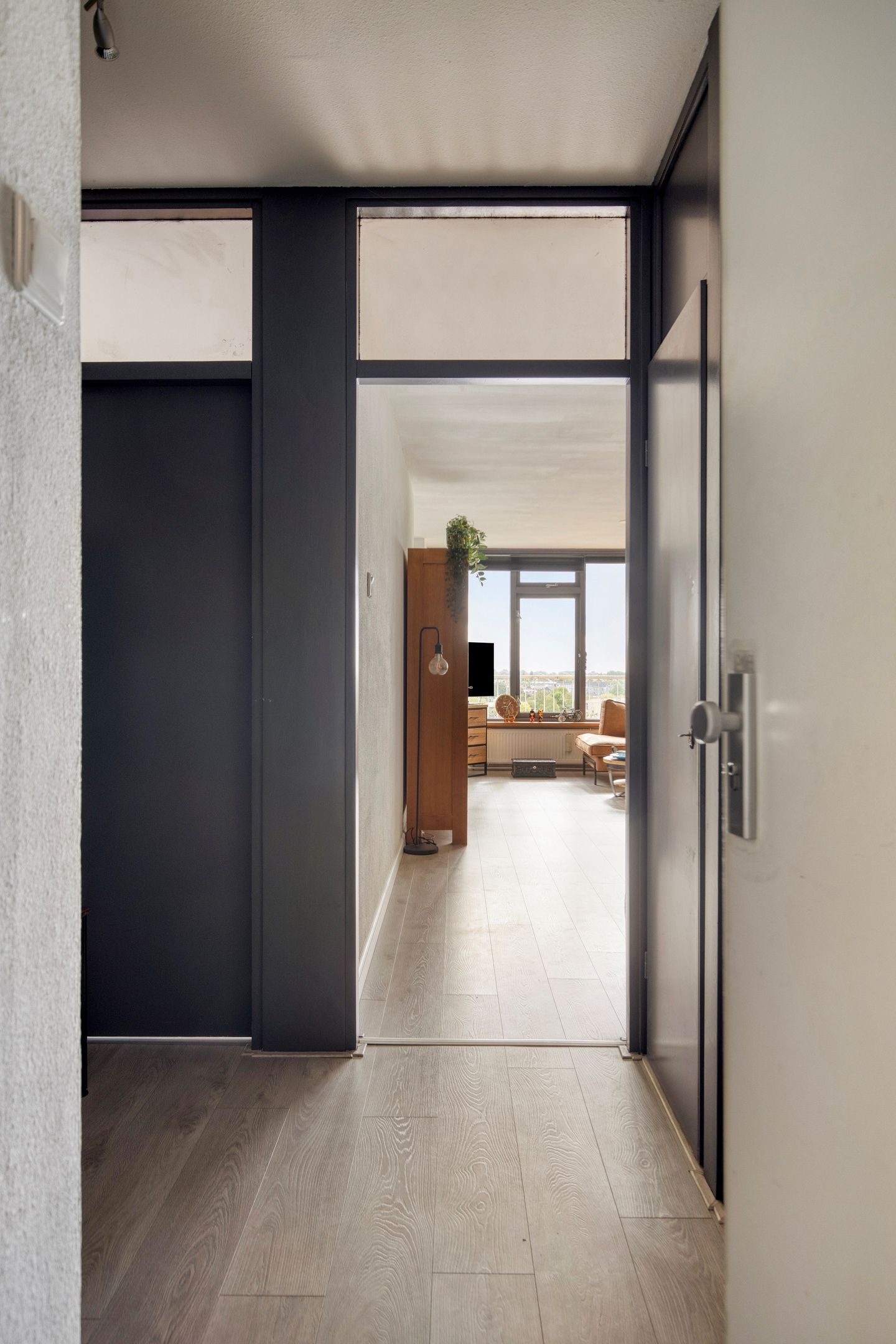 Photo 12 of Johan Willem Frisostraat 143
