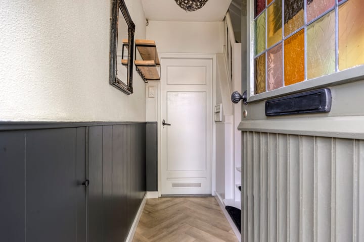 Photo 2 of Nassaustraat 6