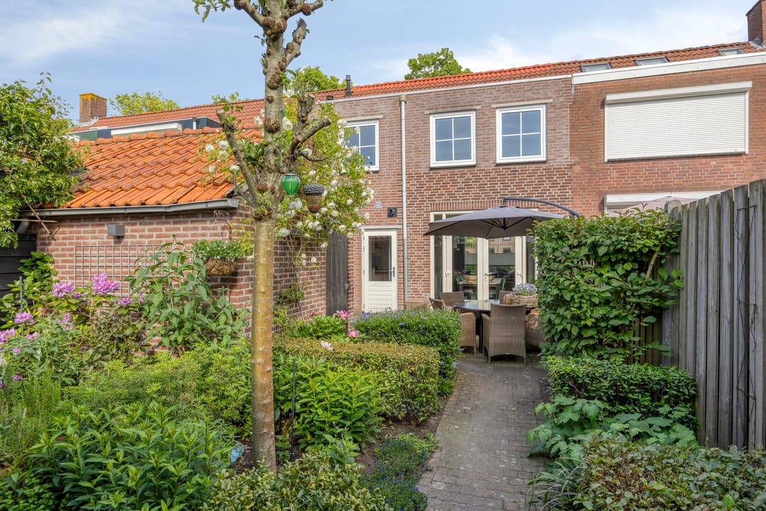 Photo 47 of Nassaustraat 6