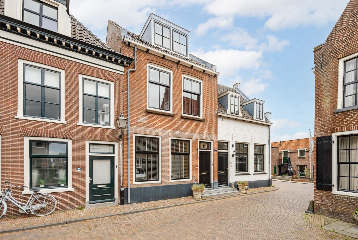 Foto 1 van Dam 6