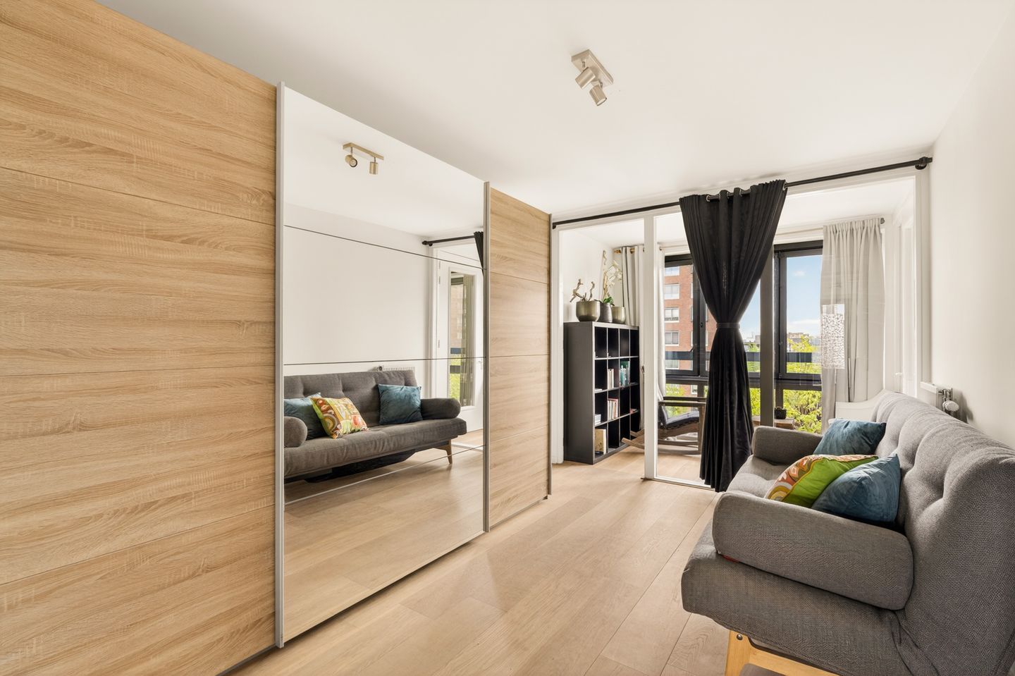 Foto 25 van Pieter Oosterhuisstraat 77