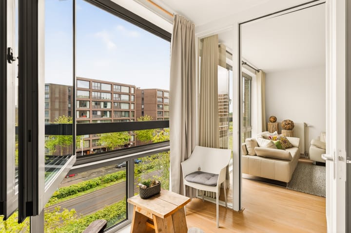 Foto 4 van Pieter Oosterhuisstraat 77