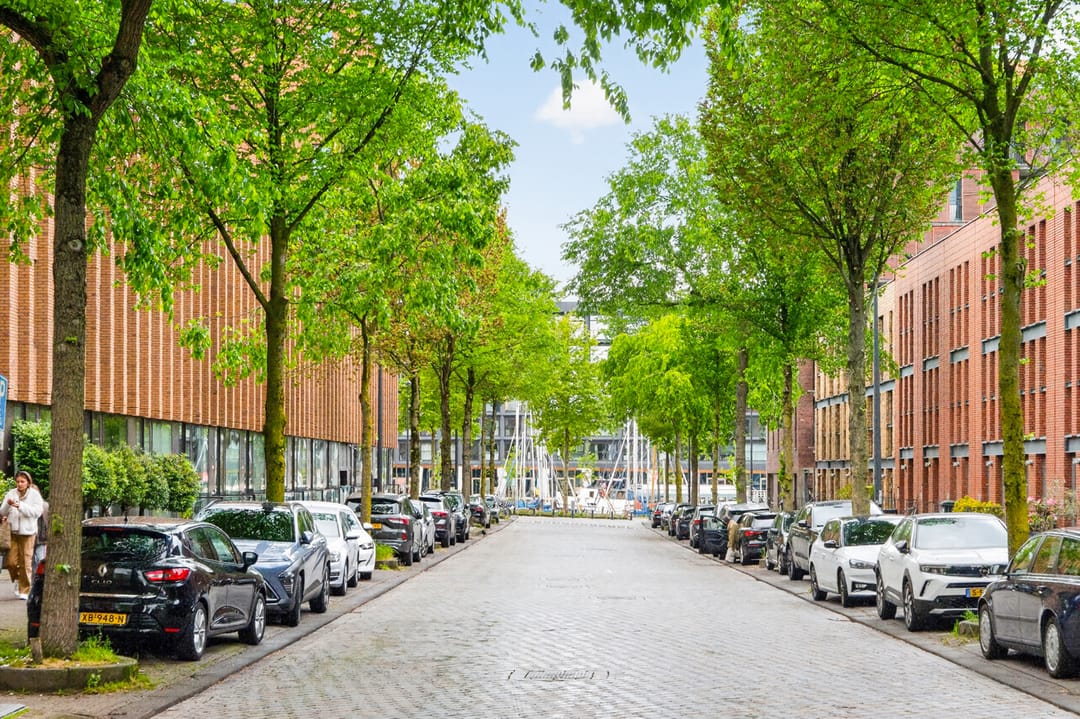 Foto 41 van Pieter Oosterhuisstraat 77