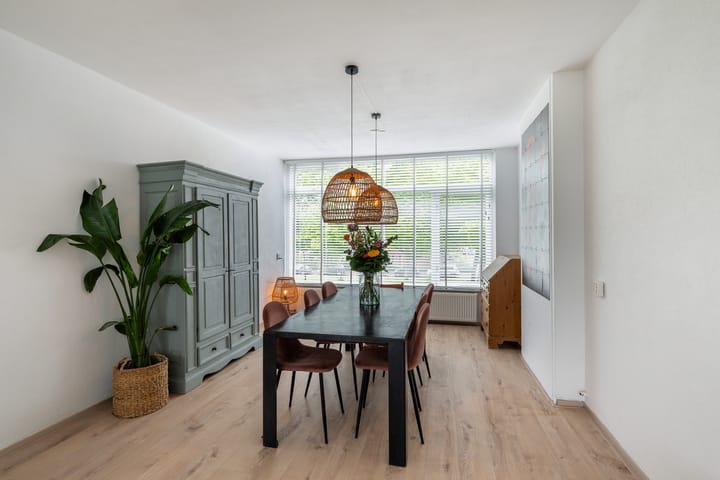 Appartement te koop: Da Costaplein 28B, Maassluis
