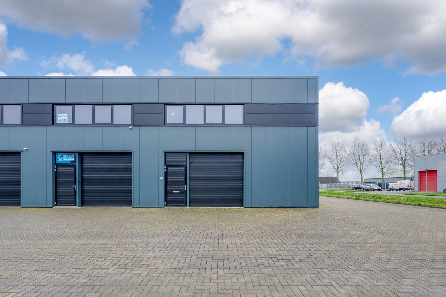 Bekijk foto 3 van Industrieweg 43-c