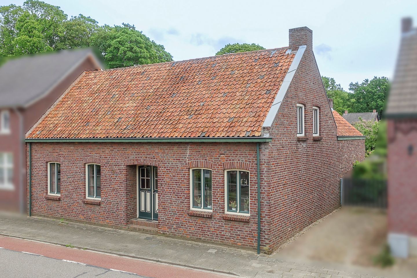 Photo 4 of Burgemeester Janssenstraat 7