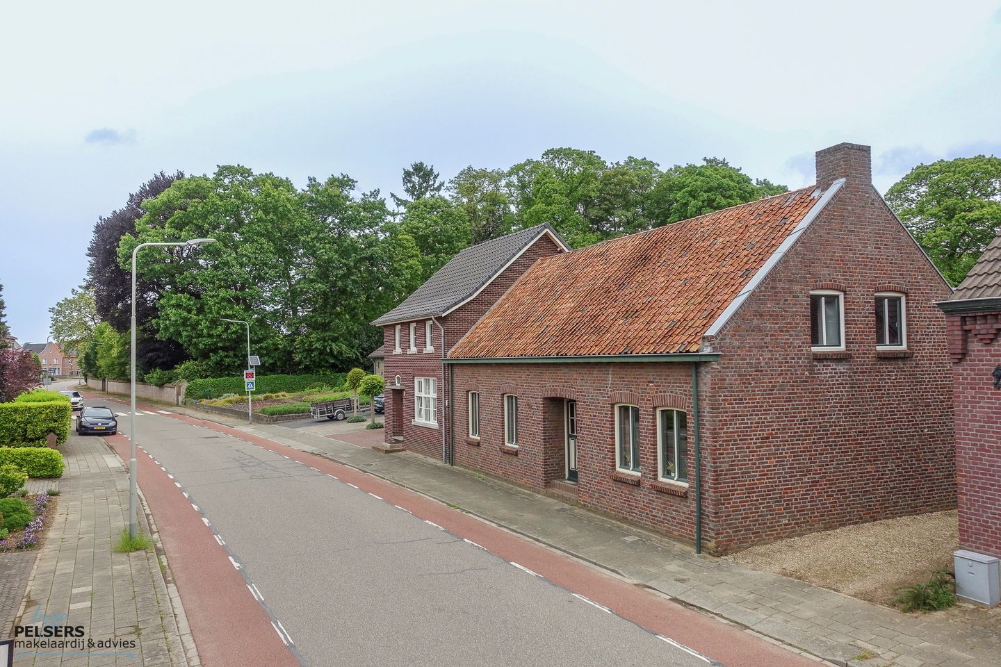 Photo 50 of Burgemeester Janssenstraat 7