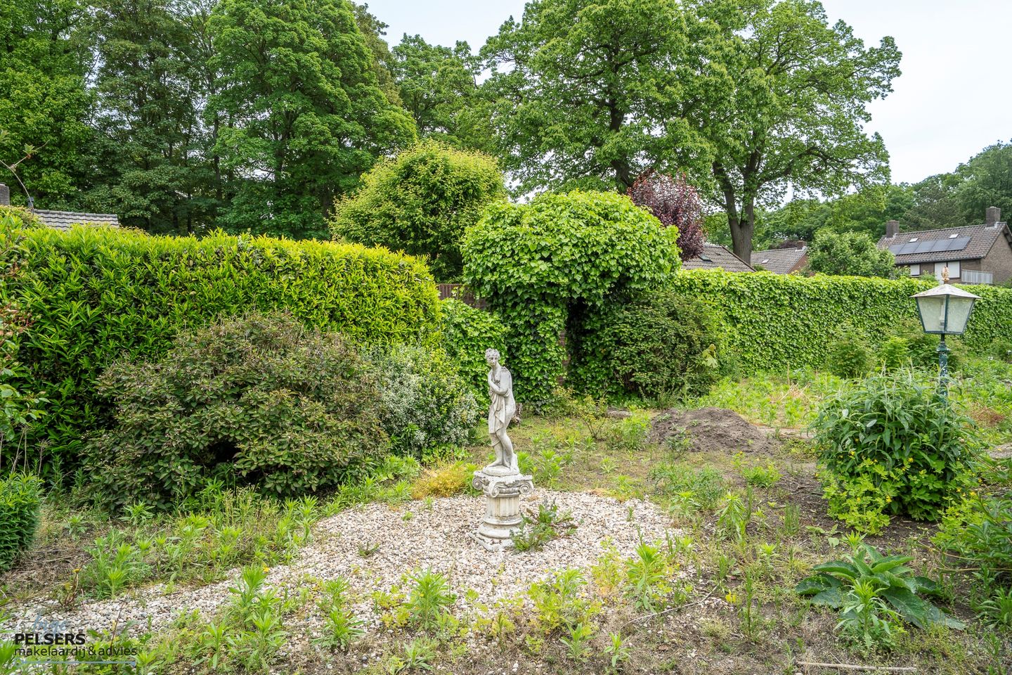 Photo 35 of Burgemeester Janssenstraat 7