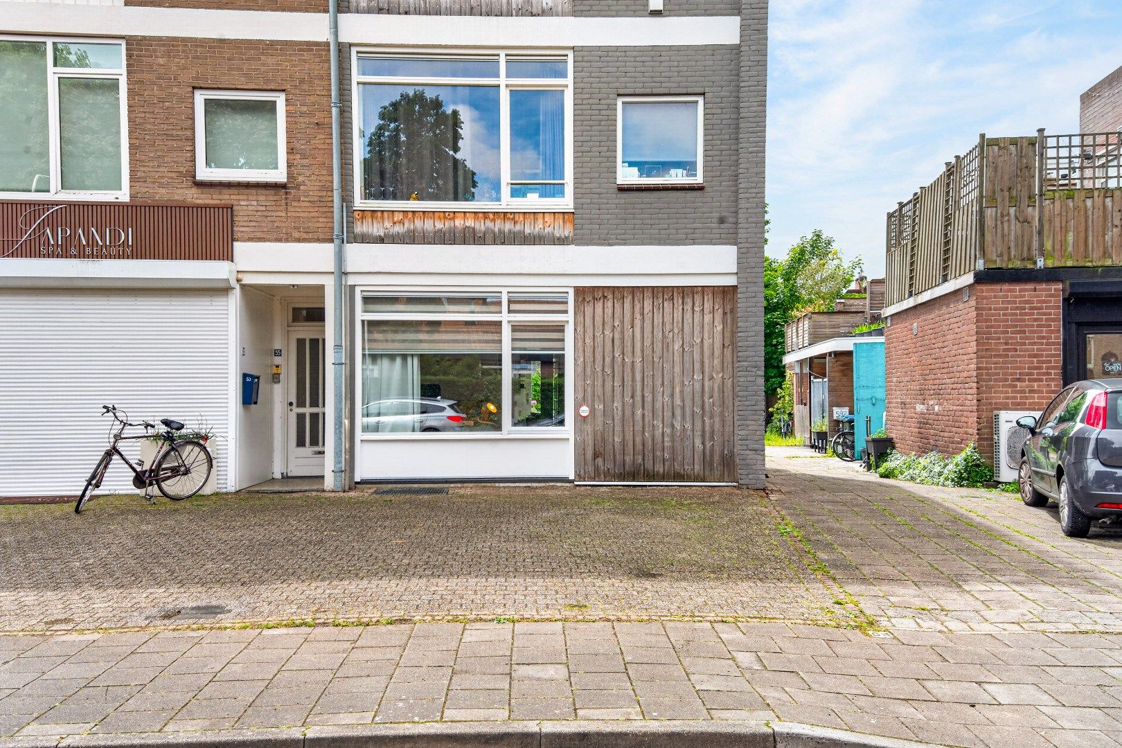 Photo 21 of Heidebloemstraat 57