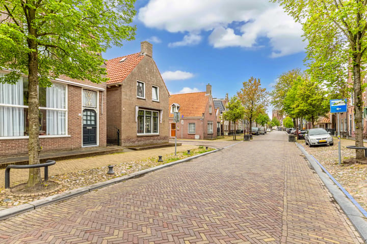 Foto 4 van Schoolstraat 1