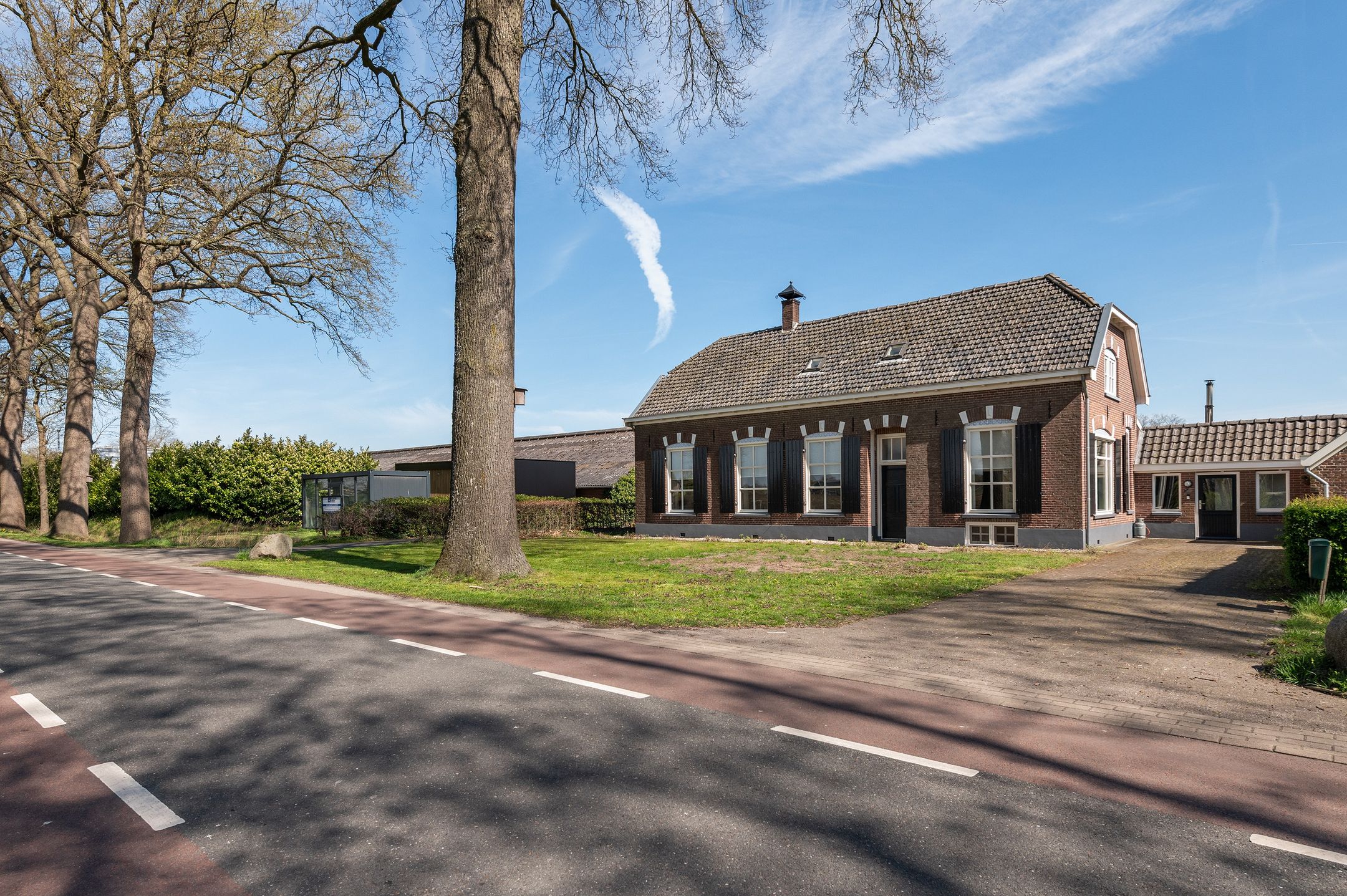 Laren – 7245PR