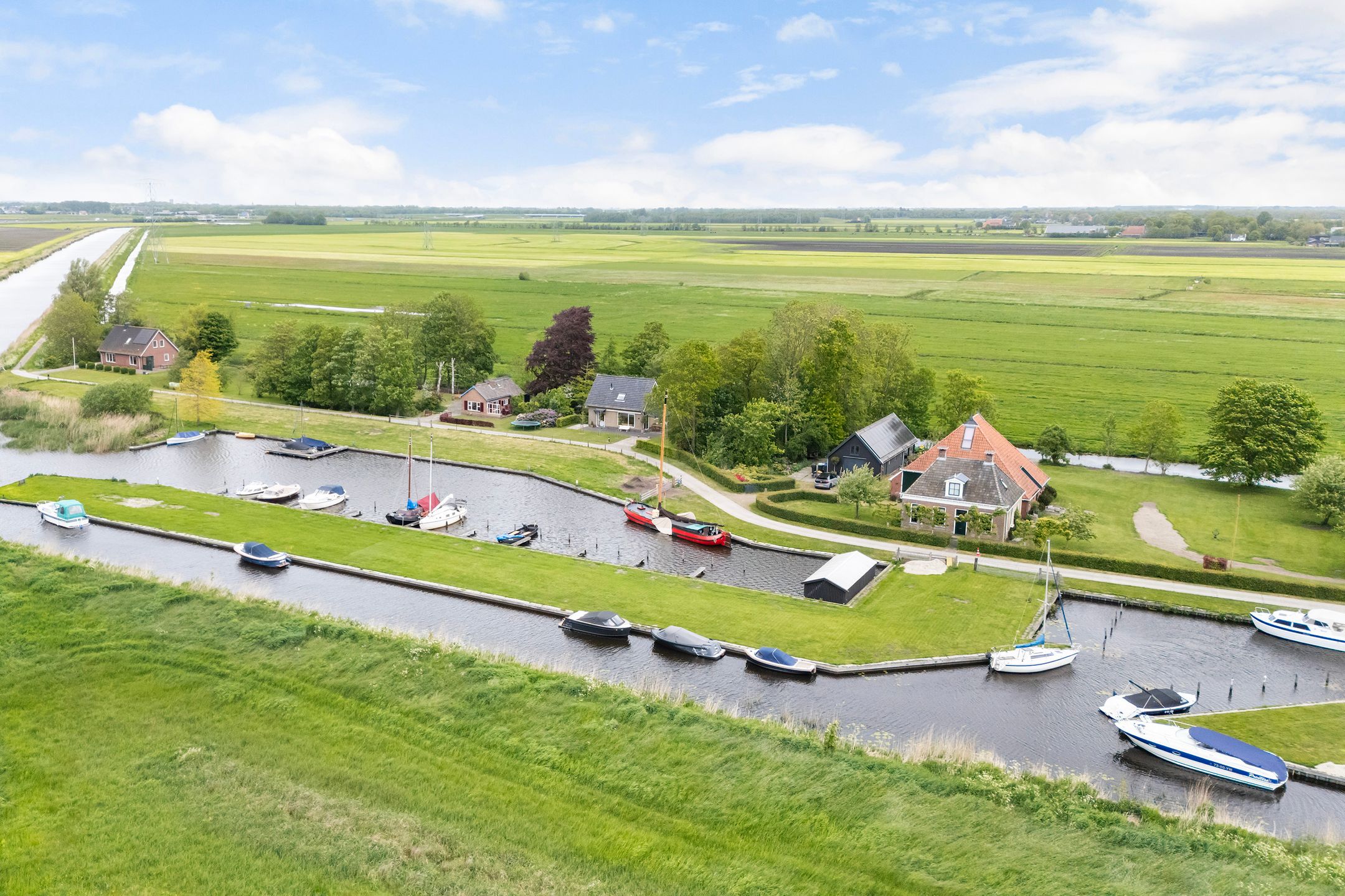 Photo 39 of Sluisweg 10