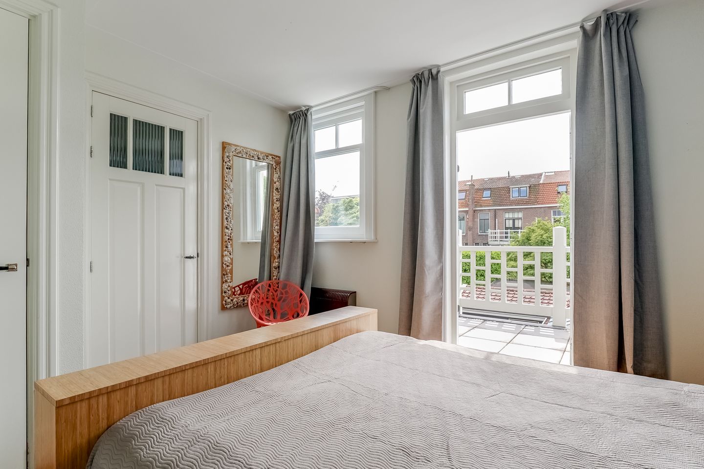 Foto 40 van Roemer Visscherstraat 16