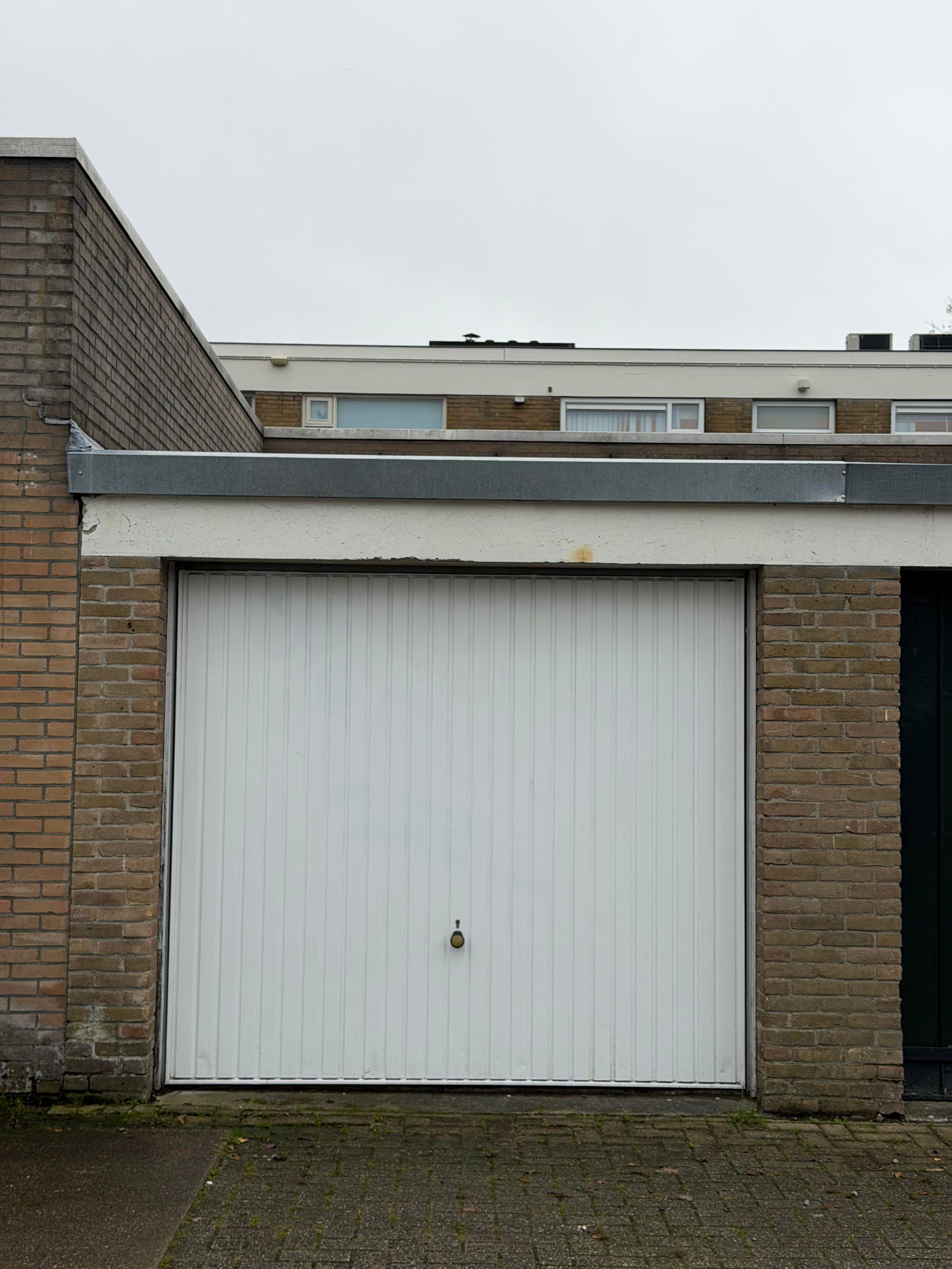 Henegouwselaan 41- false