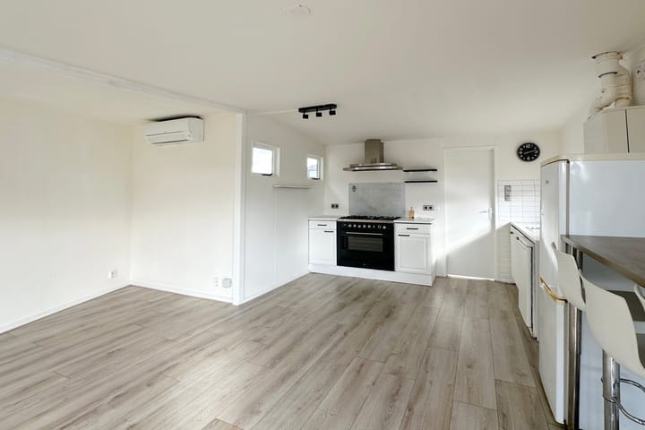 Vrijstaande woning te koop: Oud-Loosdrechtsedijk 113CP3, Loosdrecht