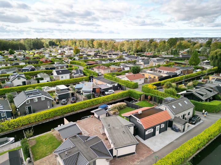 Vrijstaande woning te koop: Oud-Loosdrechtsedijk 113CP3, Loosdrecht