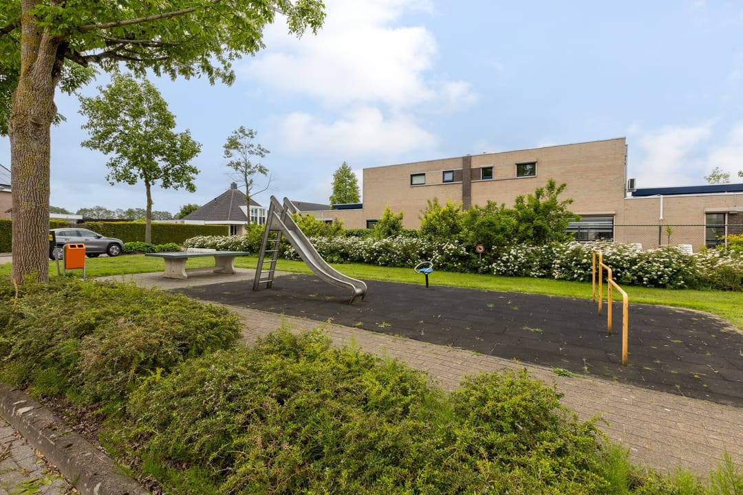 Well-maintained terraced house in child-friendly neighborhood Tolberg — 38