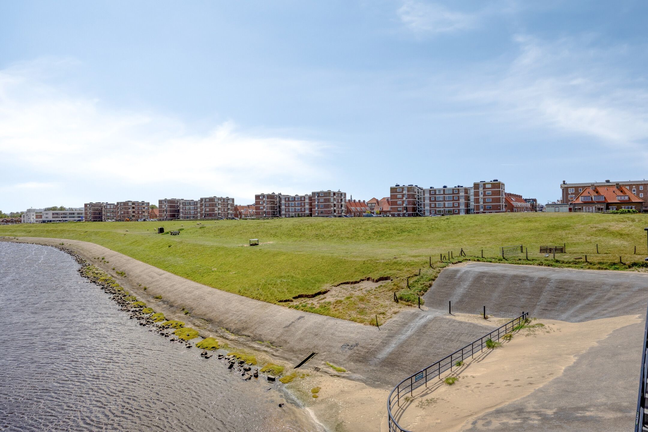 Photo 33 of Rijnmond 4