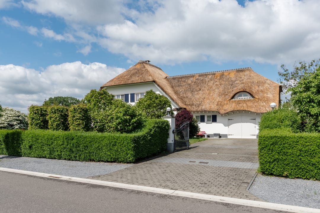 Charming English Cottage Style Villa with Thatched Roof in Kaulille — 7