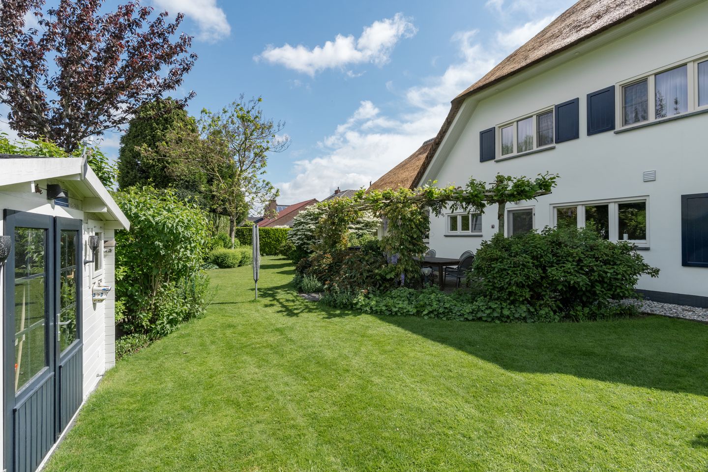 Charming English Cottage Style Villa with Thatched Roof in Kaulille — 55