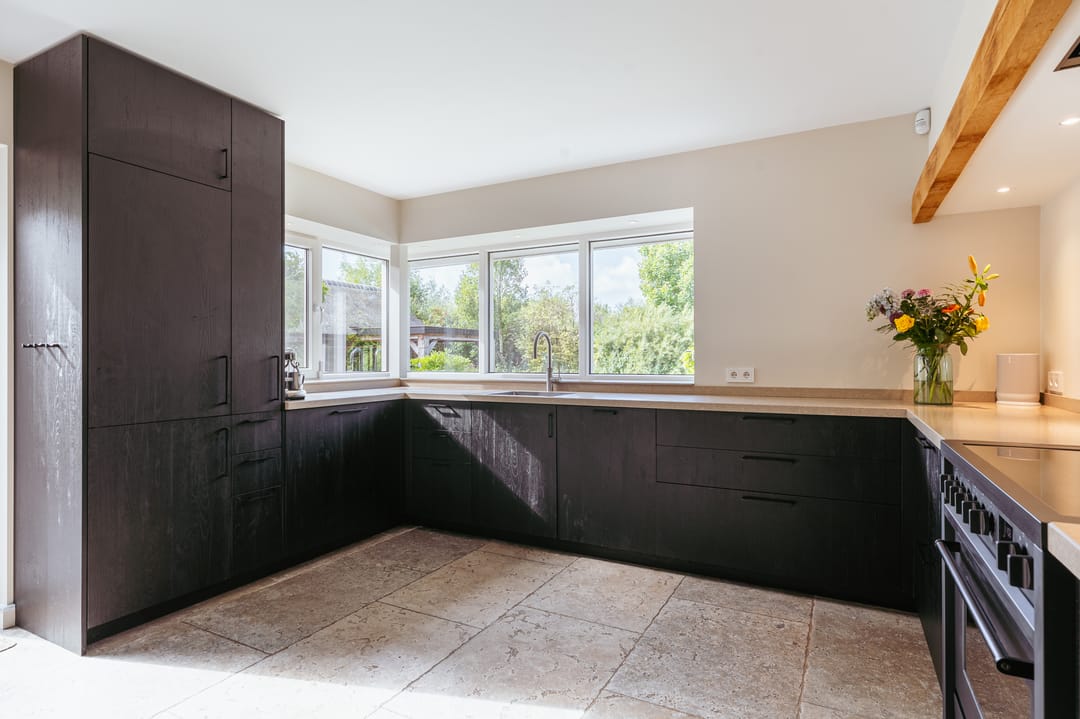 Detached Country House with Guesthouse and Heated Pool in Aalsmeer — 17