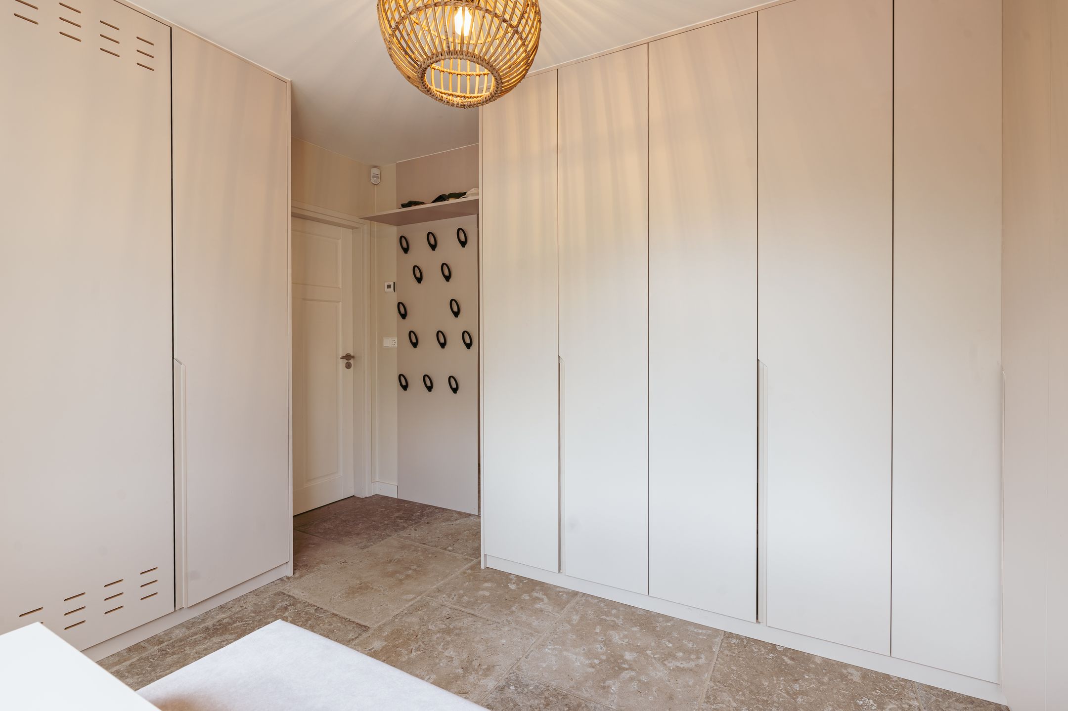 Detached Country House with Guesthouse and Heated Pool in Aalsmeer — 45