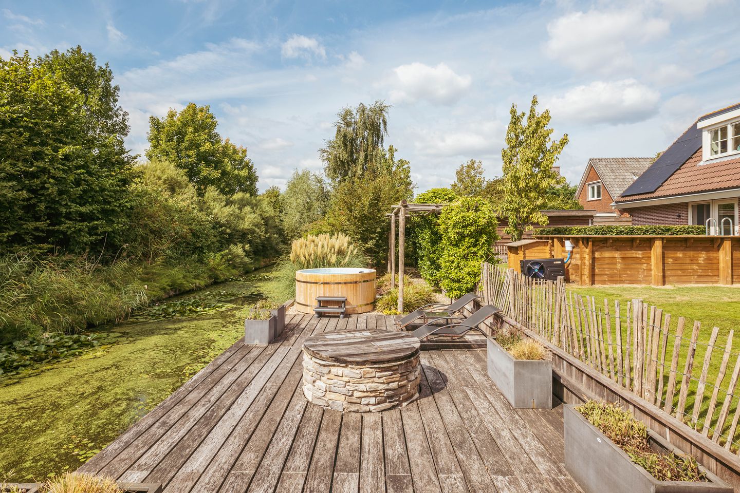 Detached Country House with Guesthouse and Heated Pool in Aalsmeer — 34