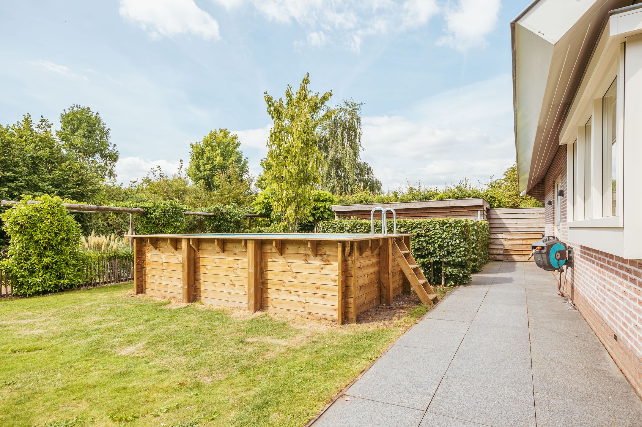 Detached Country House with Guesthouse and Heated Pool in Aalsmeer — 21