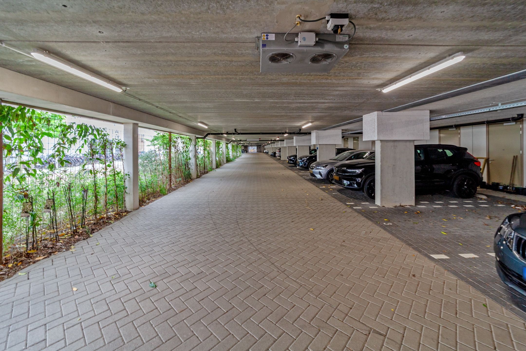 Photo 33 of Ambachtsstraat 30