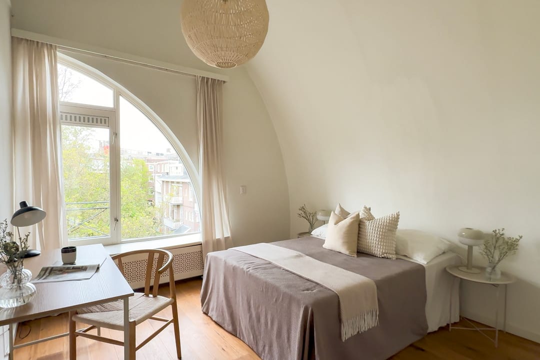 Spacious 5-Room Duplex Apartment in Oud-West with South-Facing Terrace — 32