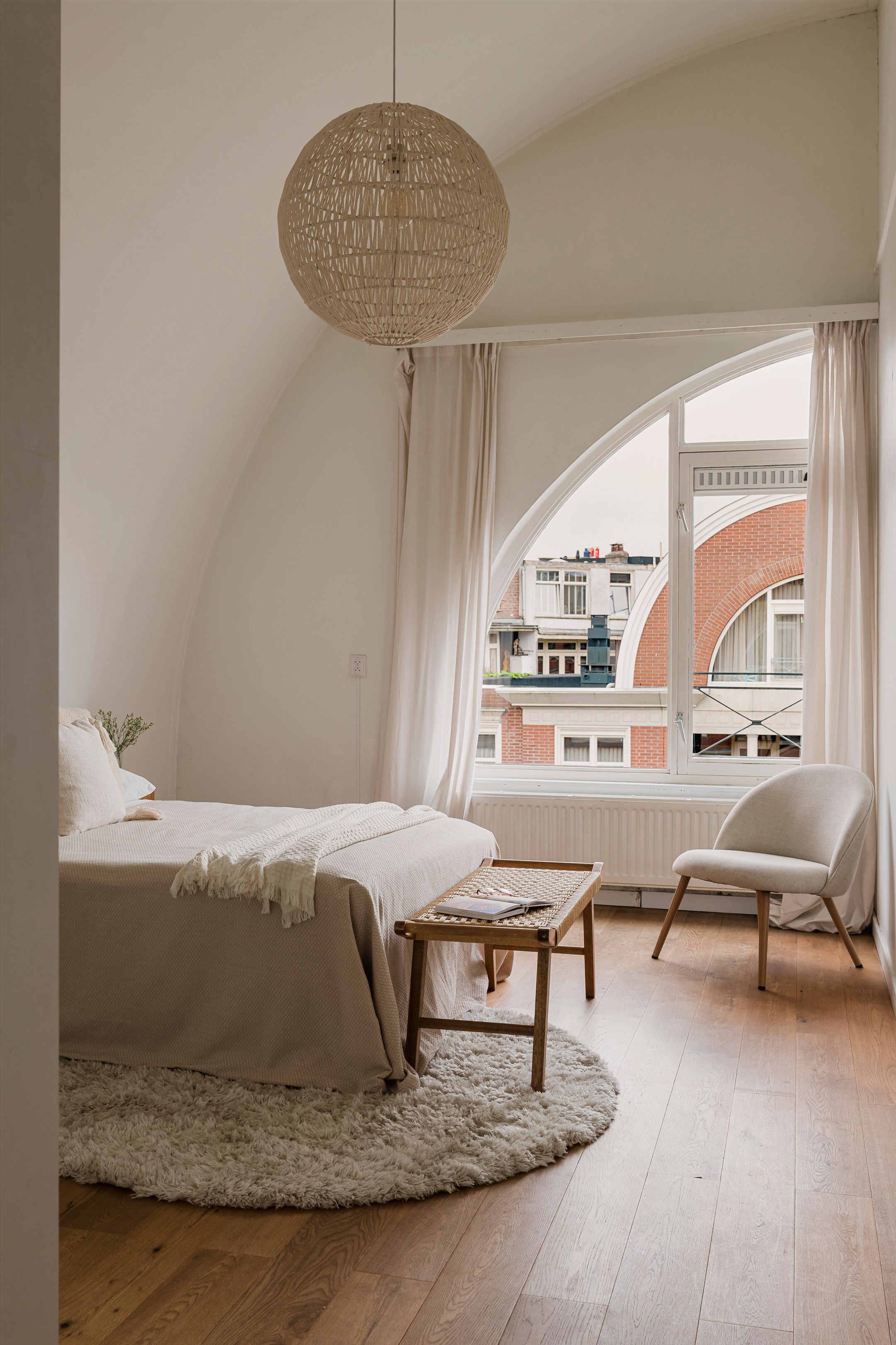 Spacious 5-Room Duplex Apartment in Oud-West with South-Facing Terrace — 33