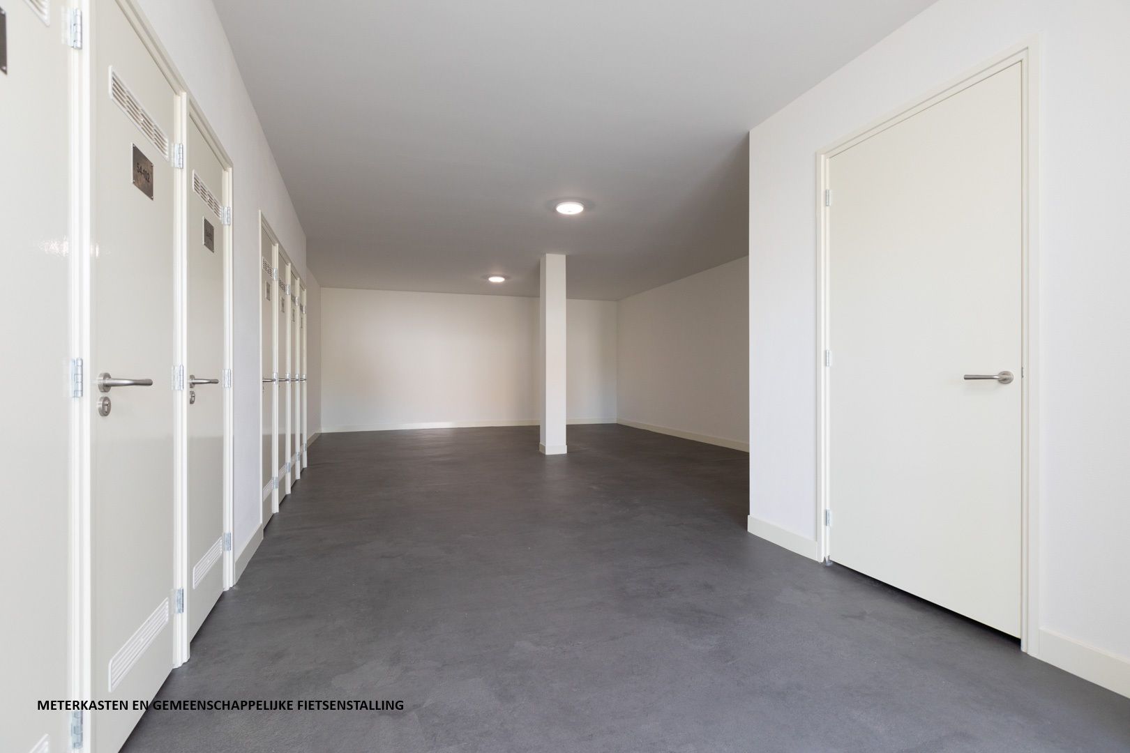 Photo 30 of Prins Hendrikkade 54-104