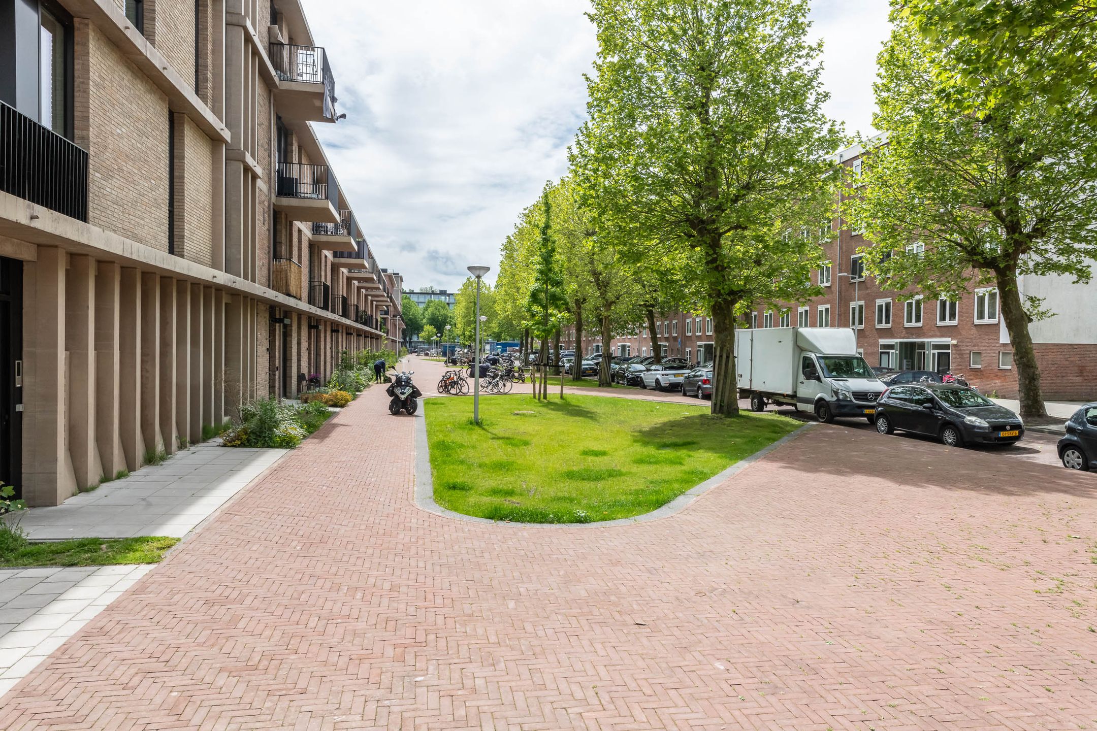 Modern Maisonnette with Garden and Parking in Amsterdam Nieuw-West — 36