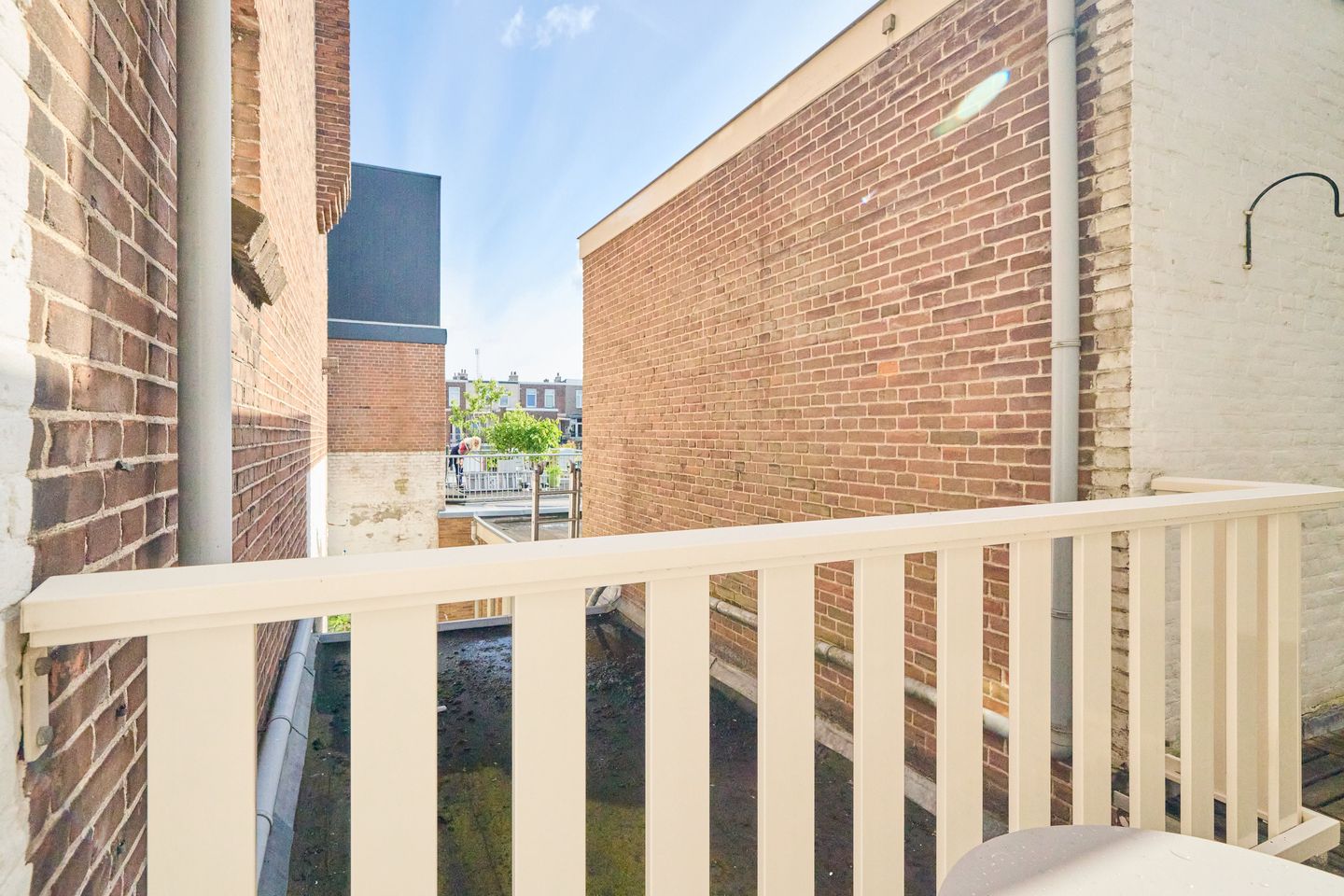 Studio with Balcony Near Utrecht Central Station — 29