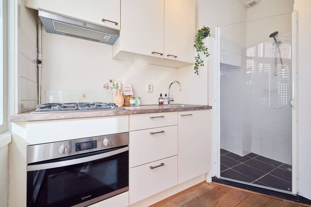 Studio with Balcony Near Utrecht Central Station — 22