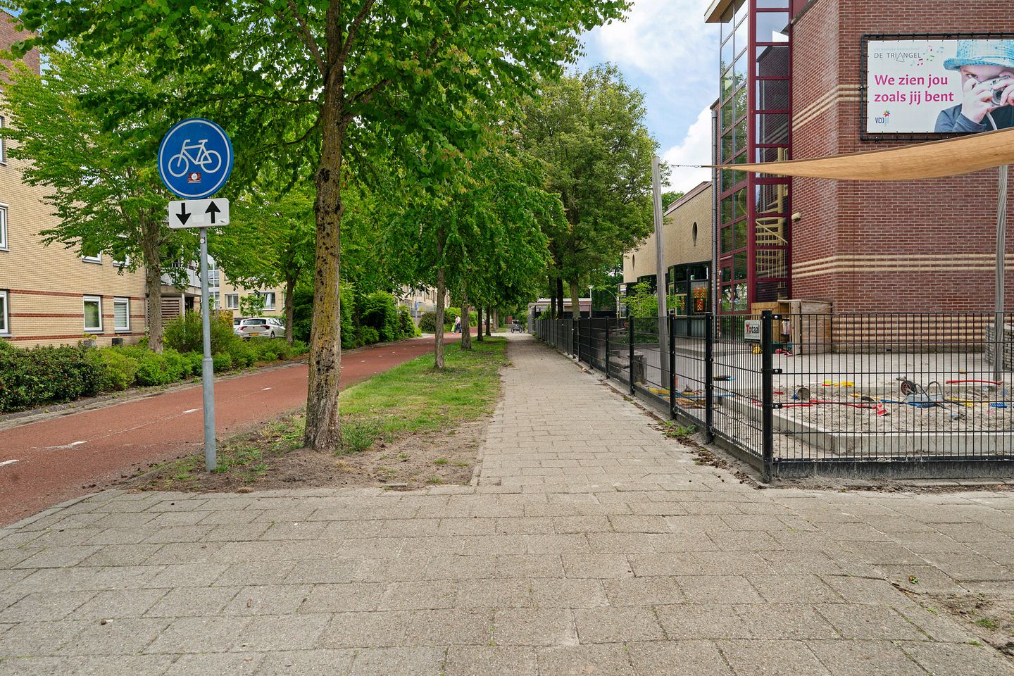 Photo 40 of Bazuindreef 20
