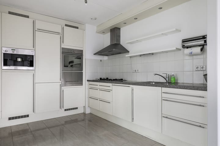 Foto 4 van Martini van Geffenstraat 144