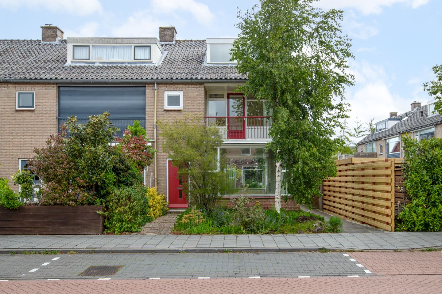 Foto 1 van Albert Schweitzerstraat 4
