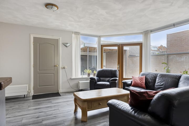Hoekwoning te koop: Markeresstraat 15, Ijsselmuiden